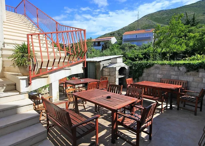 With A Swimming Pool Cavtat, Dubrovnik - 8829 *